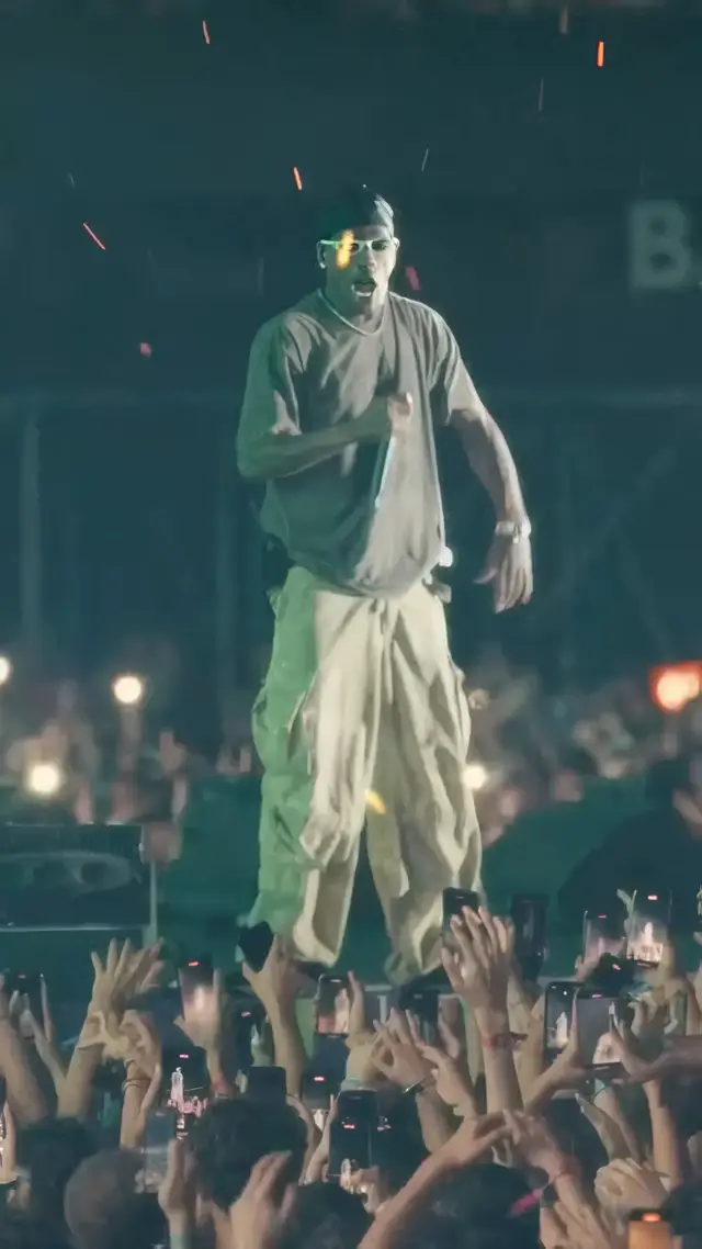 Poster still, Travis Scott recap
